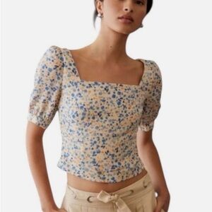 Favorite Daughter The One That Got Away Floral Puff Sleeve Crop Top